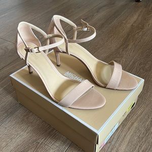 MICHAEL Michael Kors Simone Blush Patent Leather Heels (Size 9.5)